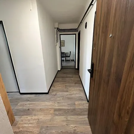 S Parkováním Apartamento